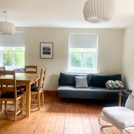 Delightful Ely House Bright And Warm With Cathedral View Apartman Kültér fotó