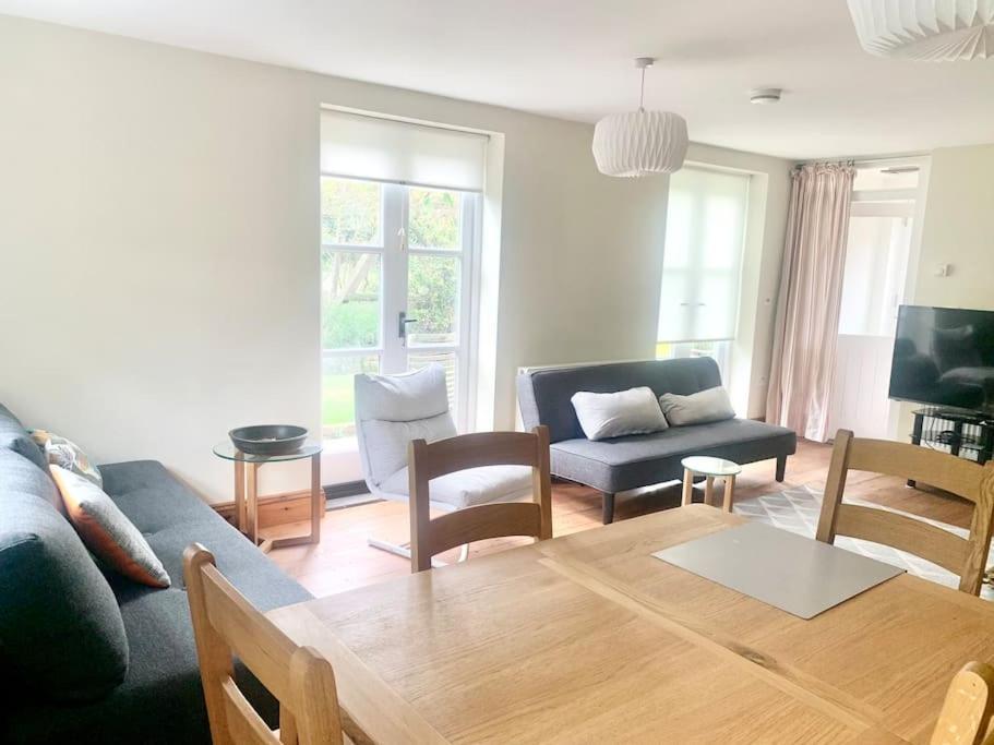 Delightful Ely House Bright And Warm With Cathedral View Apartman Kültér fotó