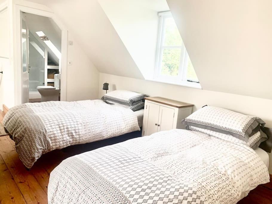 Delightful Ely House Bright And Warm With Cathedral View Apartman Kültér fotó